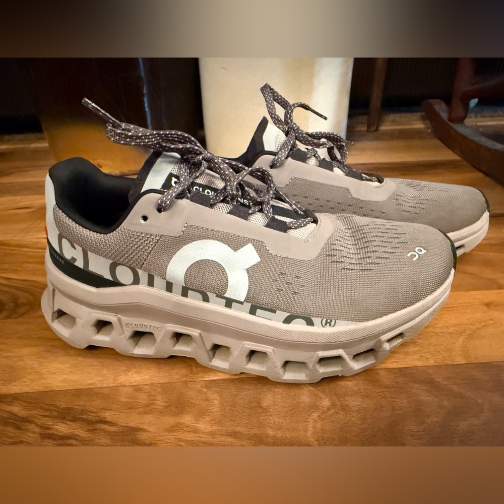 On Cloudmonster running shoe in the Cinder/Fog colorway WOMANS Shoes cloud Sz 7